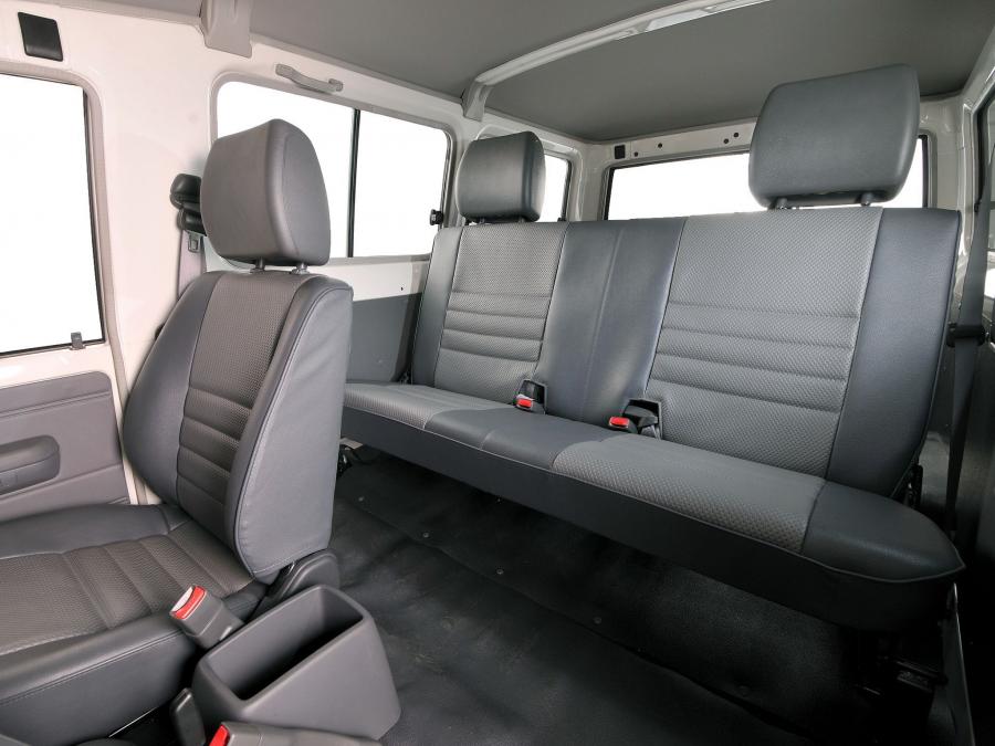  Toyota Land Cruiser 70 Wagon 2010 года  (ZA) (фото 4 из 21)